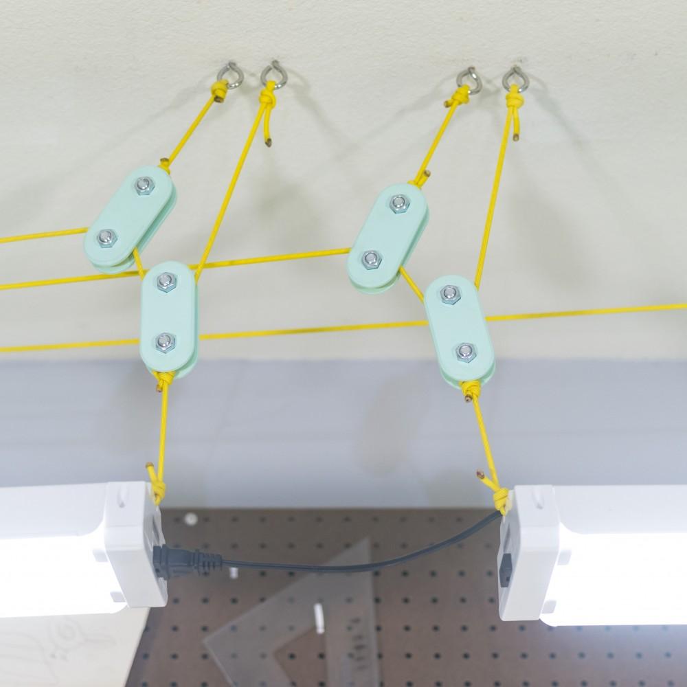 Simple Sturdy Pulley 3d model
