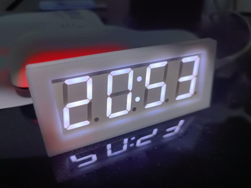 USB powered LED WIFI Clock (8USD) 3d model