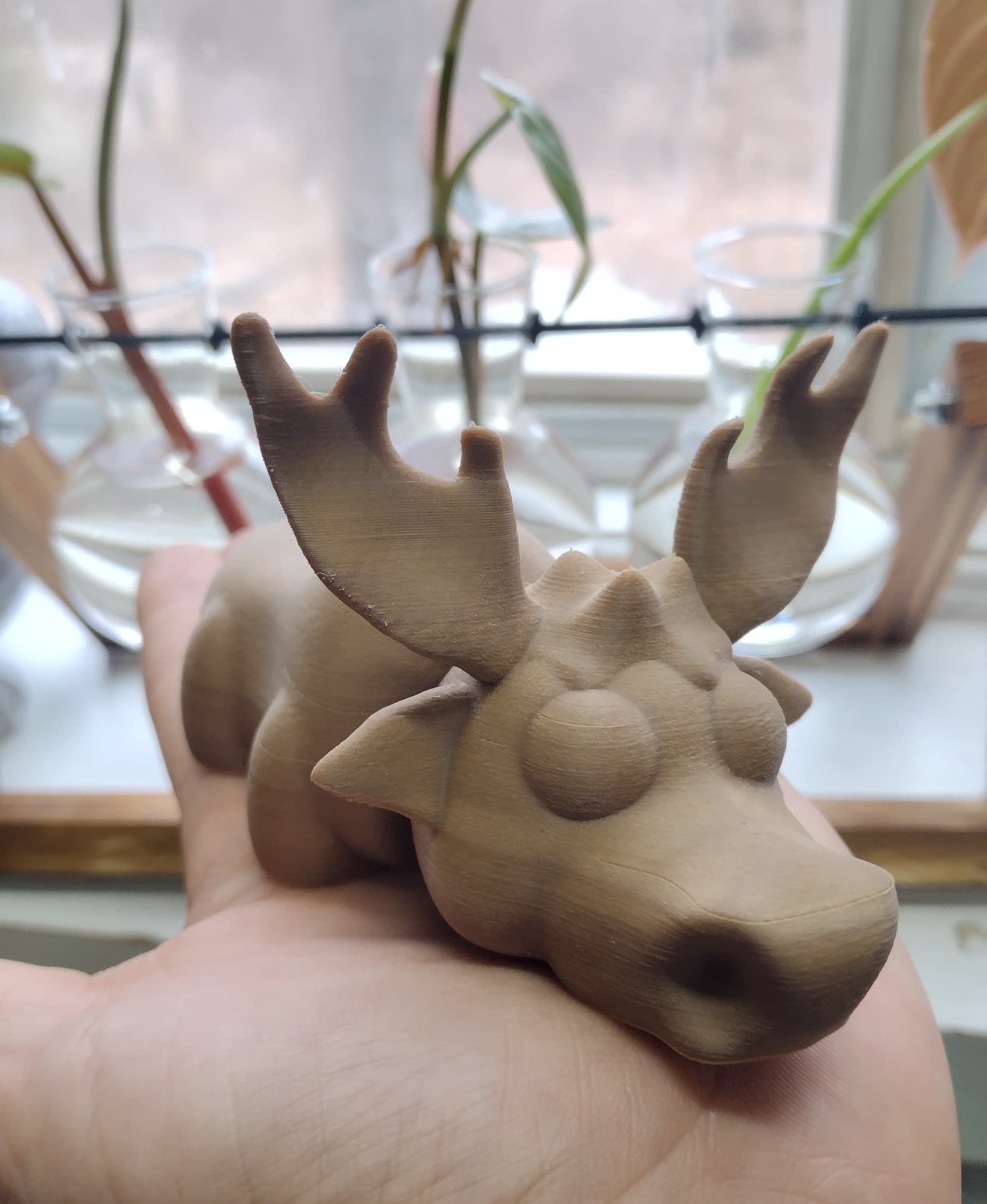 Look at this adorable wooden moose!!!