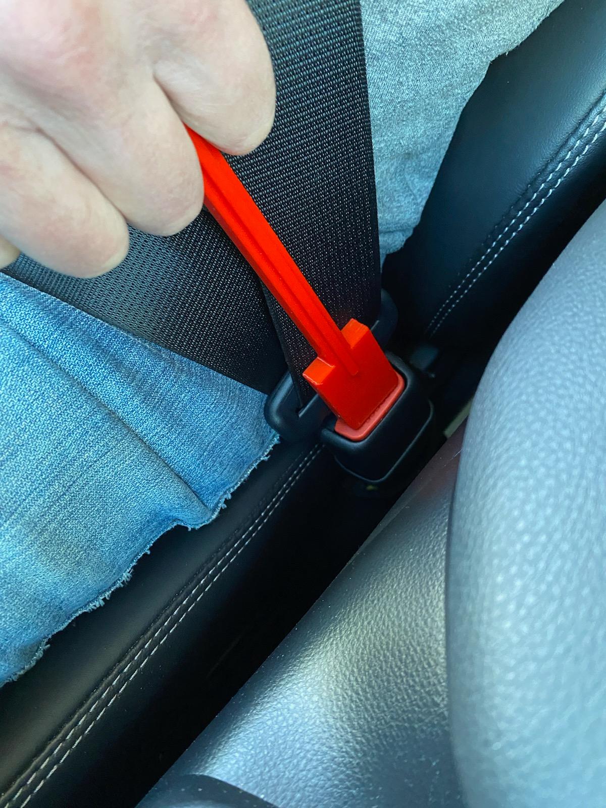 Seatbelt release aid 3d model
