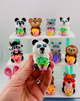 Mother's Day Roseables Bear Group 3d model