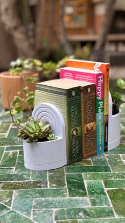 Bookend Planter β Functional & Stylish Storage for Books & Plants 3D Printed Bookend! 3d model