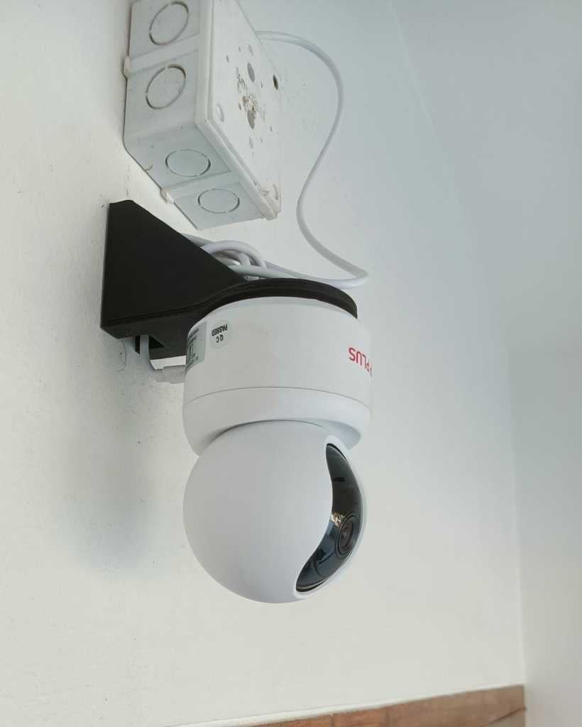 CP PLUS ezykam wall mount 3d model