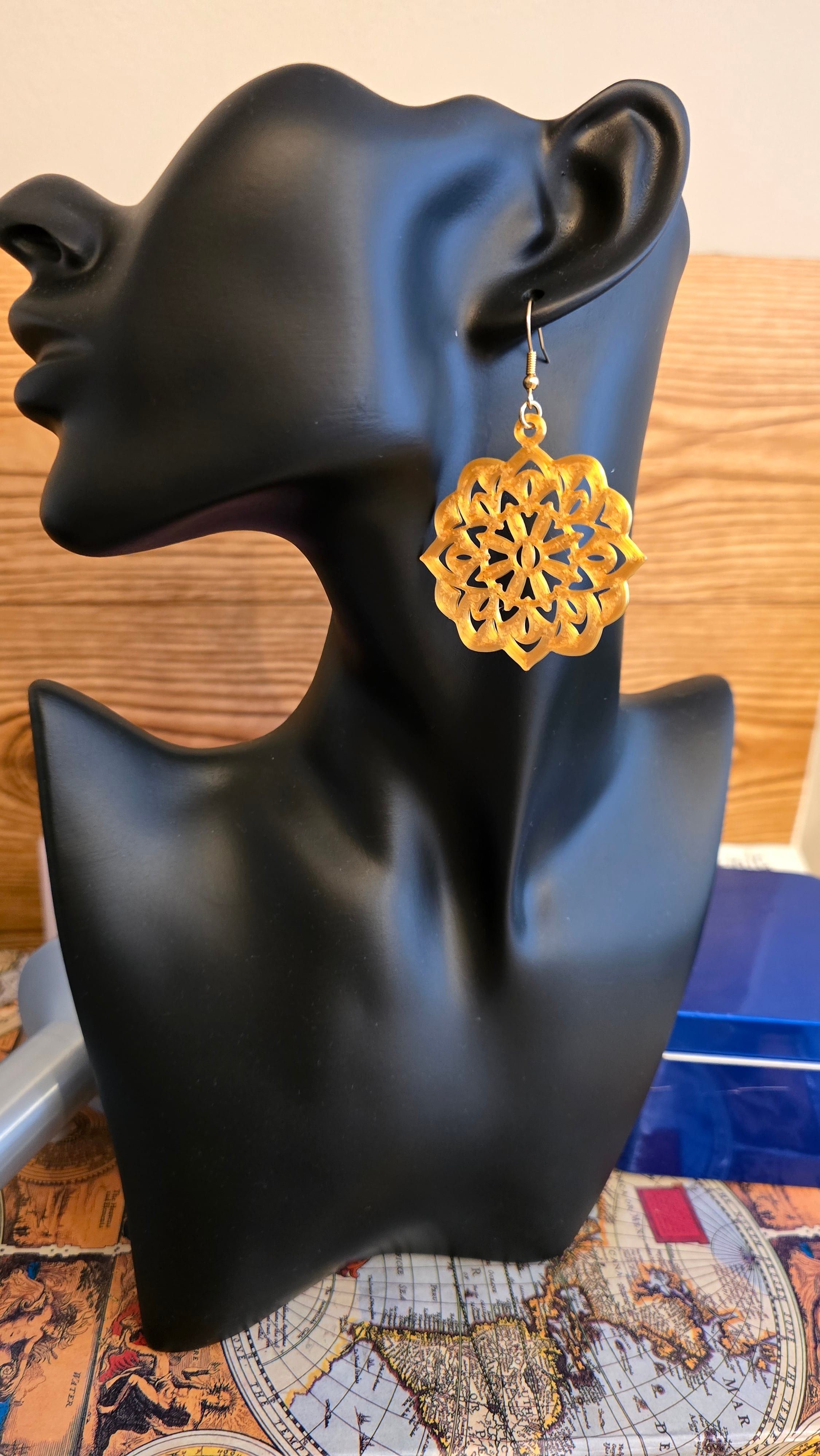 Sunlit Eyelet 3d model