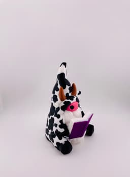 Cow Gnomes Sitting 3d model