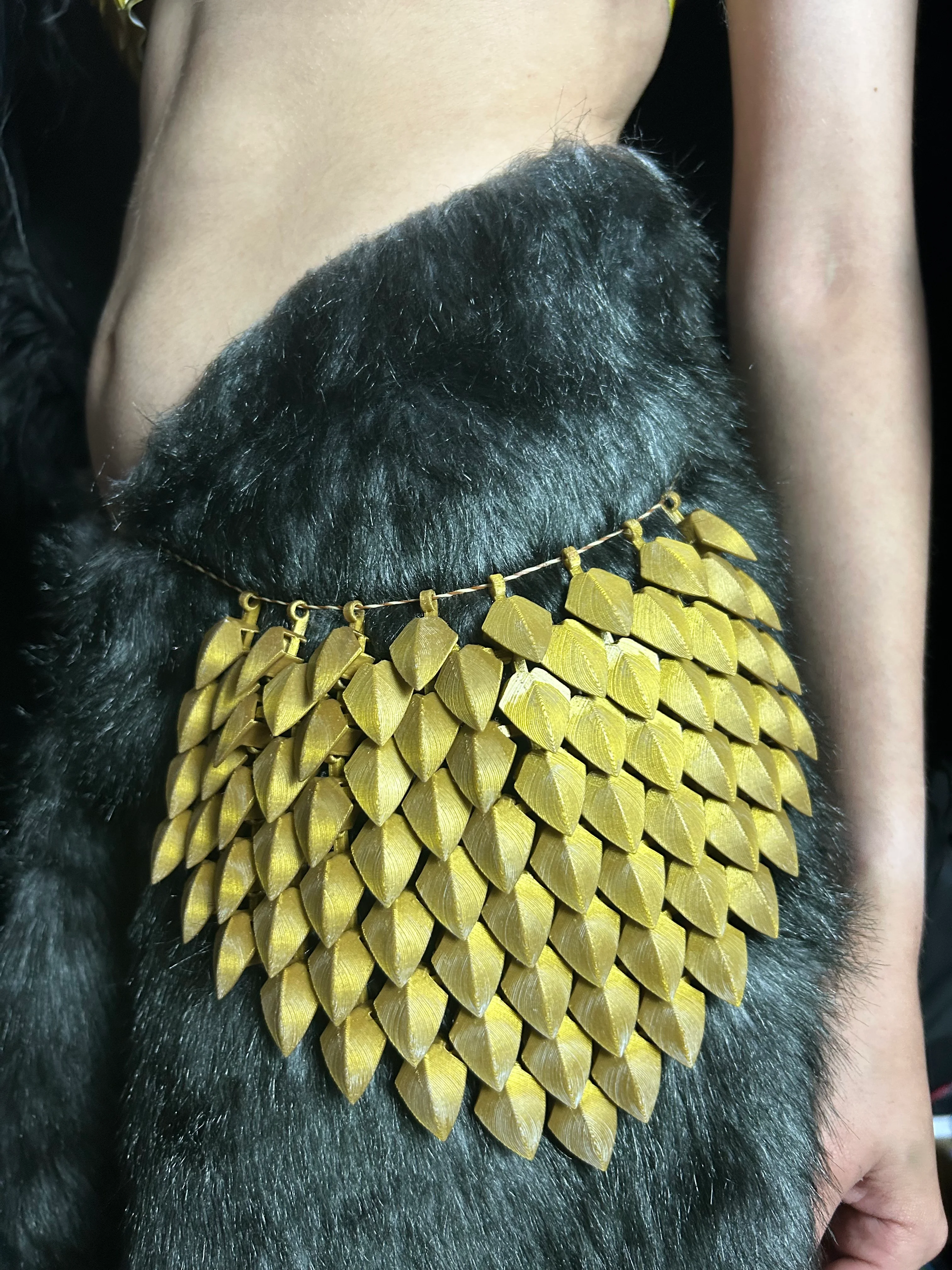Articulated Scalemail Hip Armor 3d model