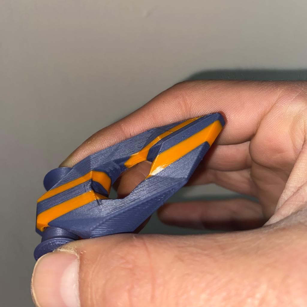 Spinning Fidget Arrow by 3esign.eth 3d model