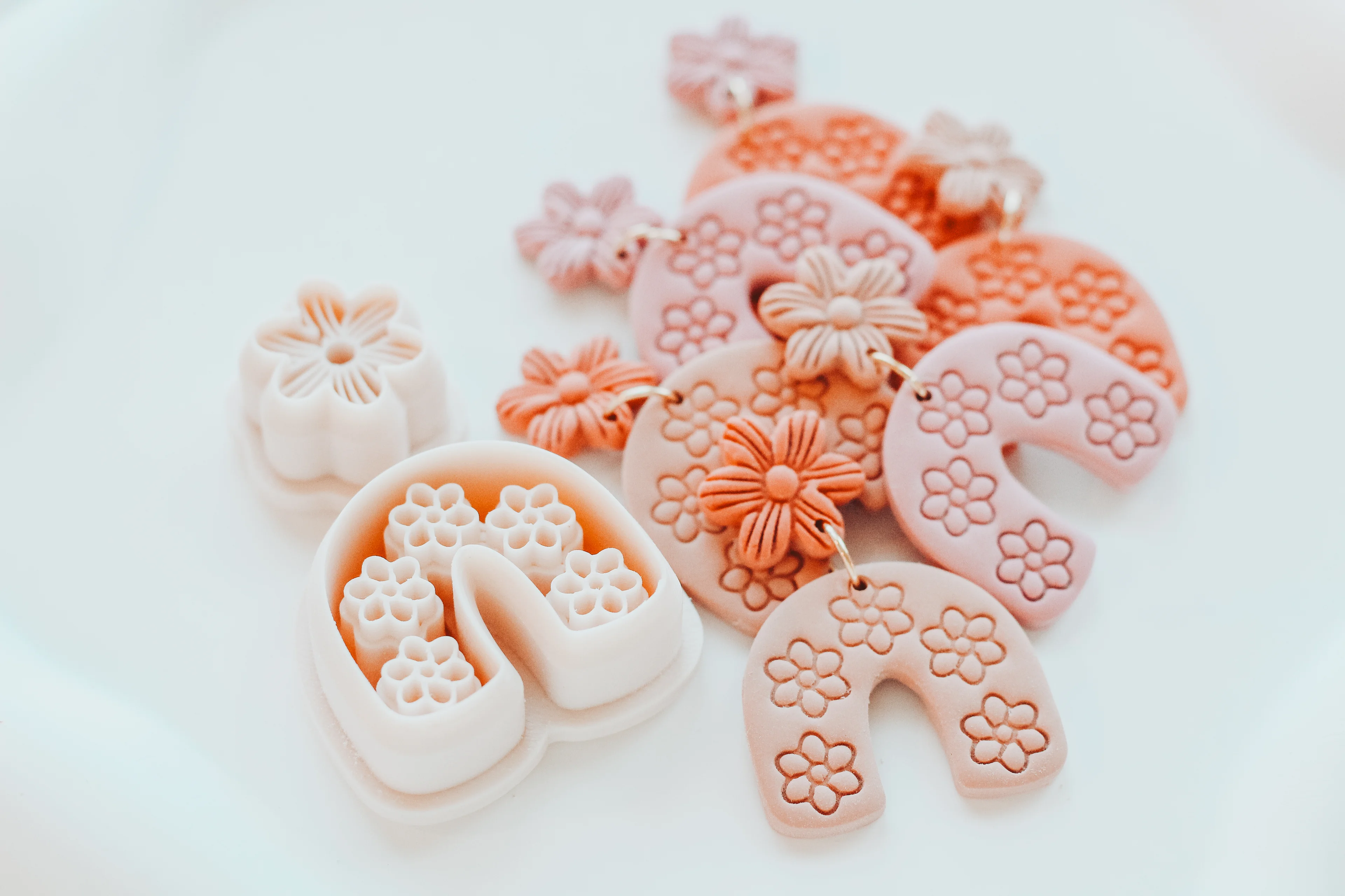 Floral Arch Clay Cutter Set 3d model