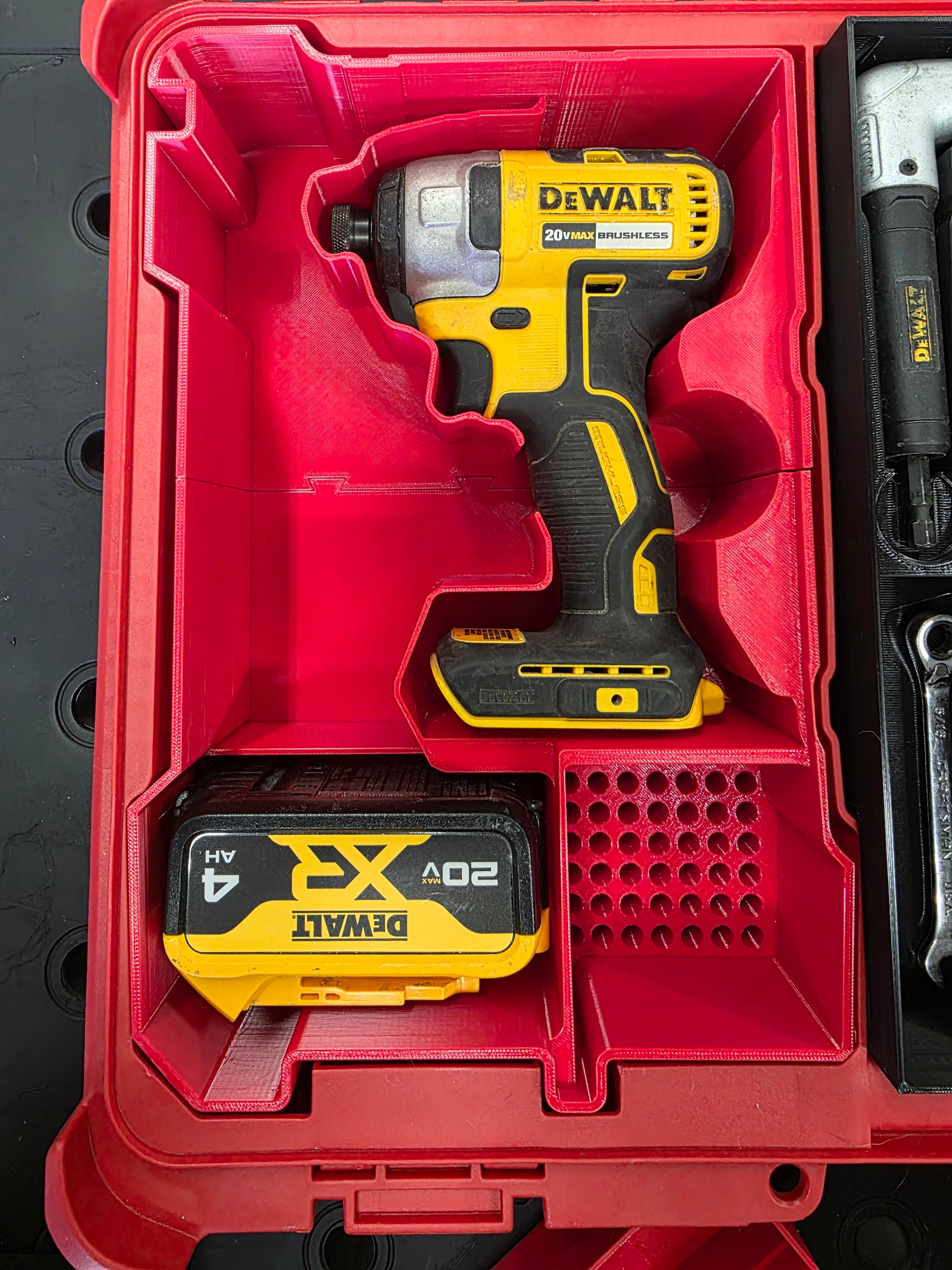 Dewalt Driver insert V4.stl 3d model