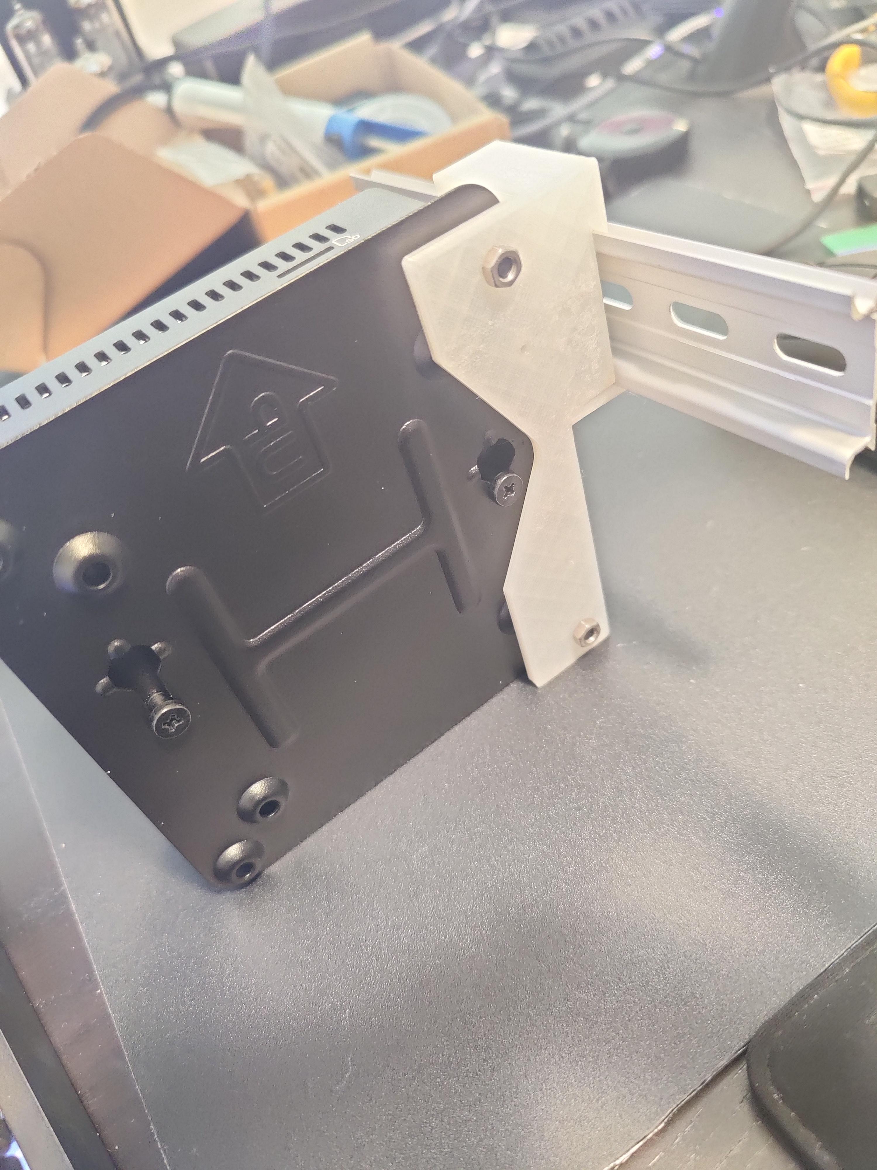 Din rail mount for intel nuc and raspberry pi 3d model