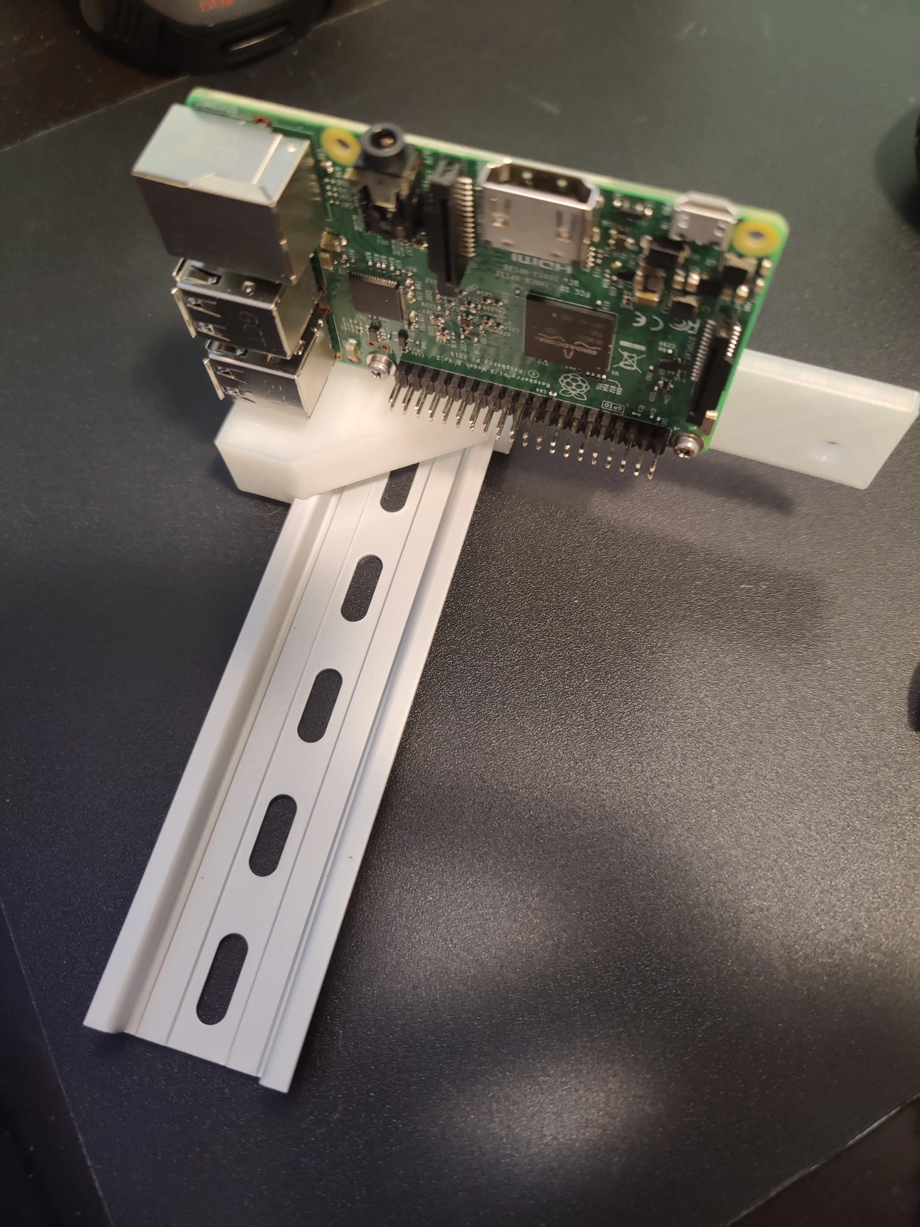 Din rail mount for intel nuc and raspberry pi 3d model
