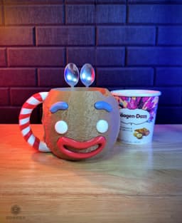 Gingerbread Man Ice-Cream Pint Holder 3d model