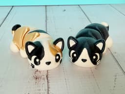 Kawaii (Cute) Calico and Tuxedo Kitties! 3d model