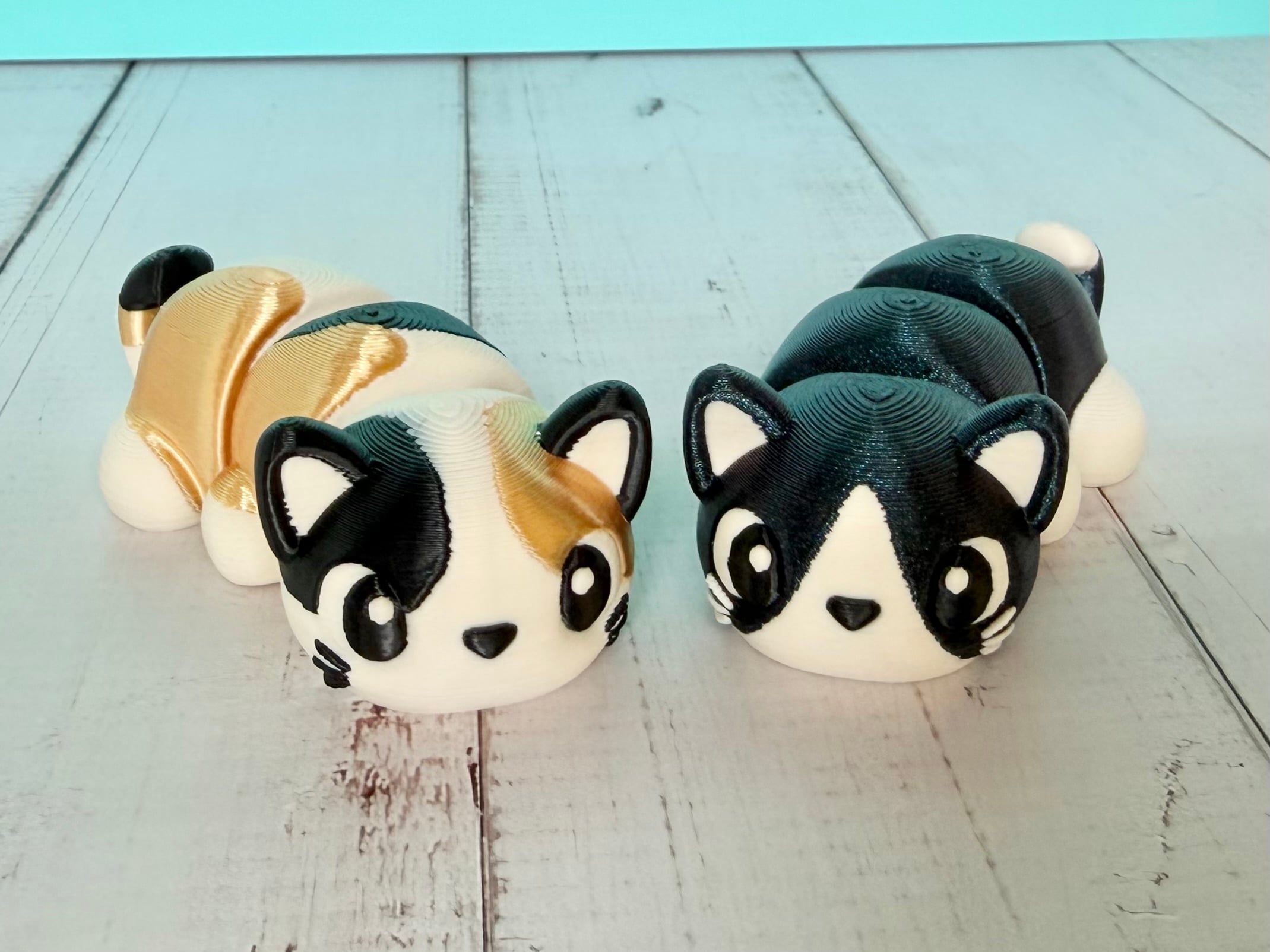 Kawaii (Cute) Calico and Tuxedo Kitties! 3d model