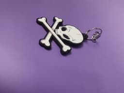 Flat 3D Textured Alien Skull and Crossbones Keychain 3d model