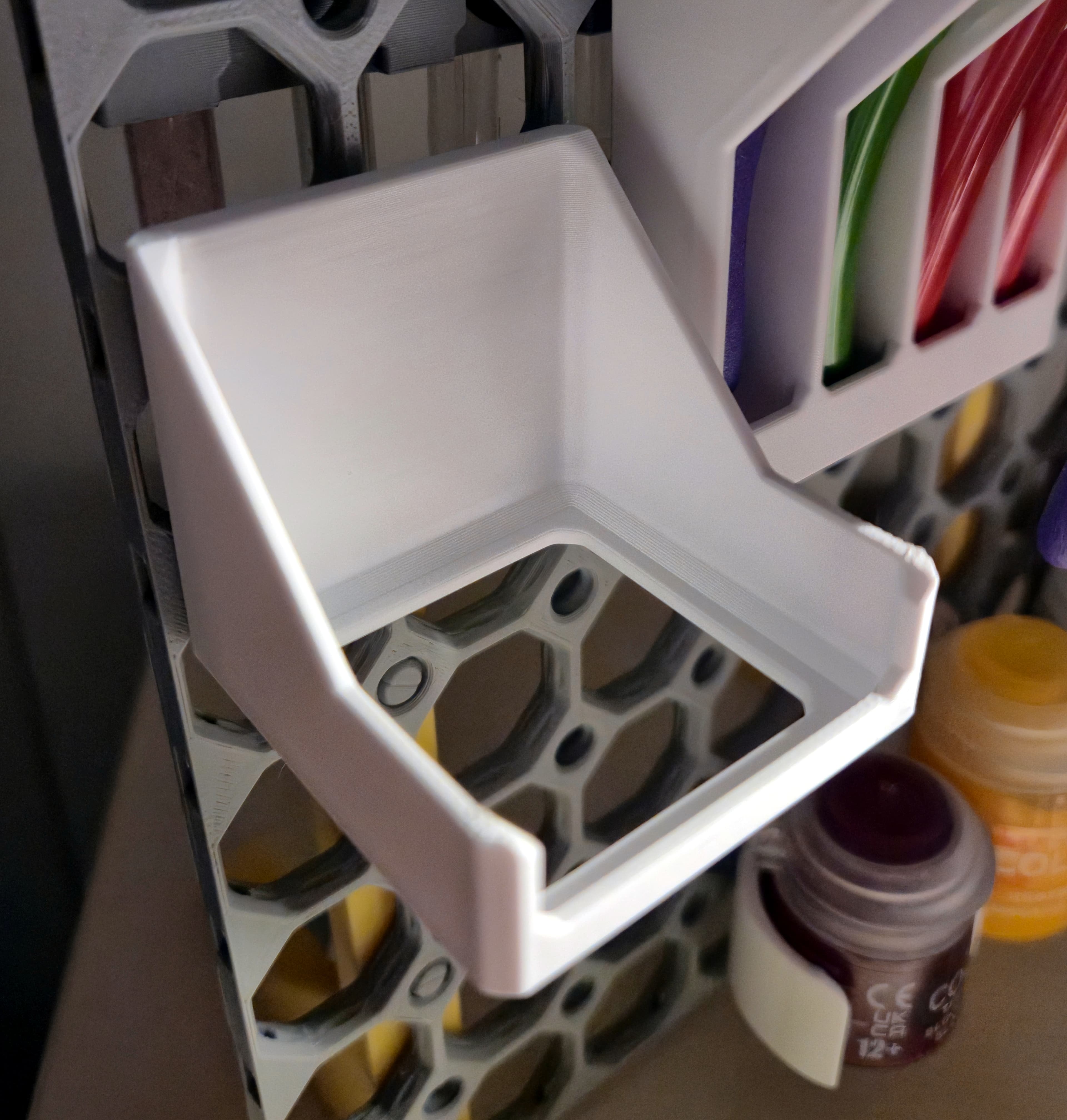 Minimalistic Multiboard Tamiya Bottle Holder 3d model