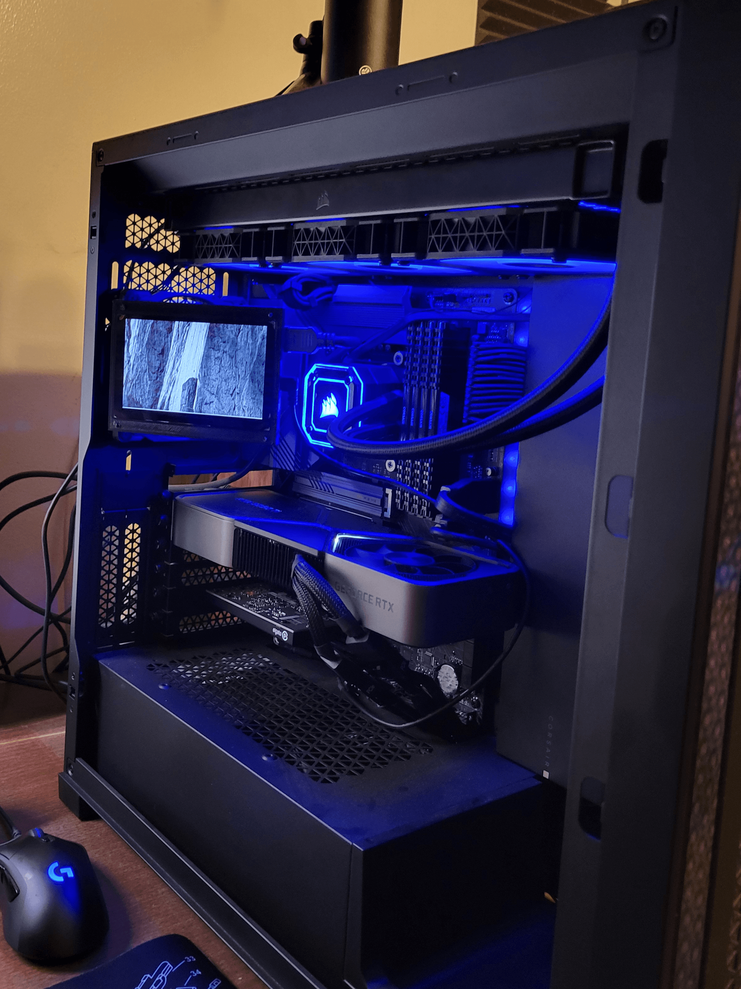 5in. screen mount for inside pc 3d model
