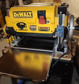 IGaging IP54 Planer Digital Readout Mount for Dewalt dw735 Planer 3d model