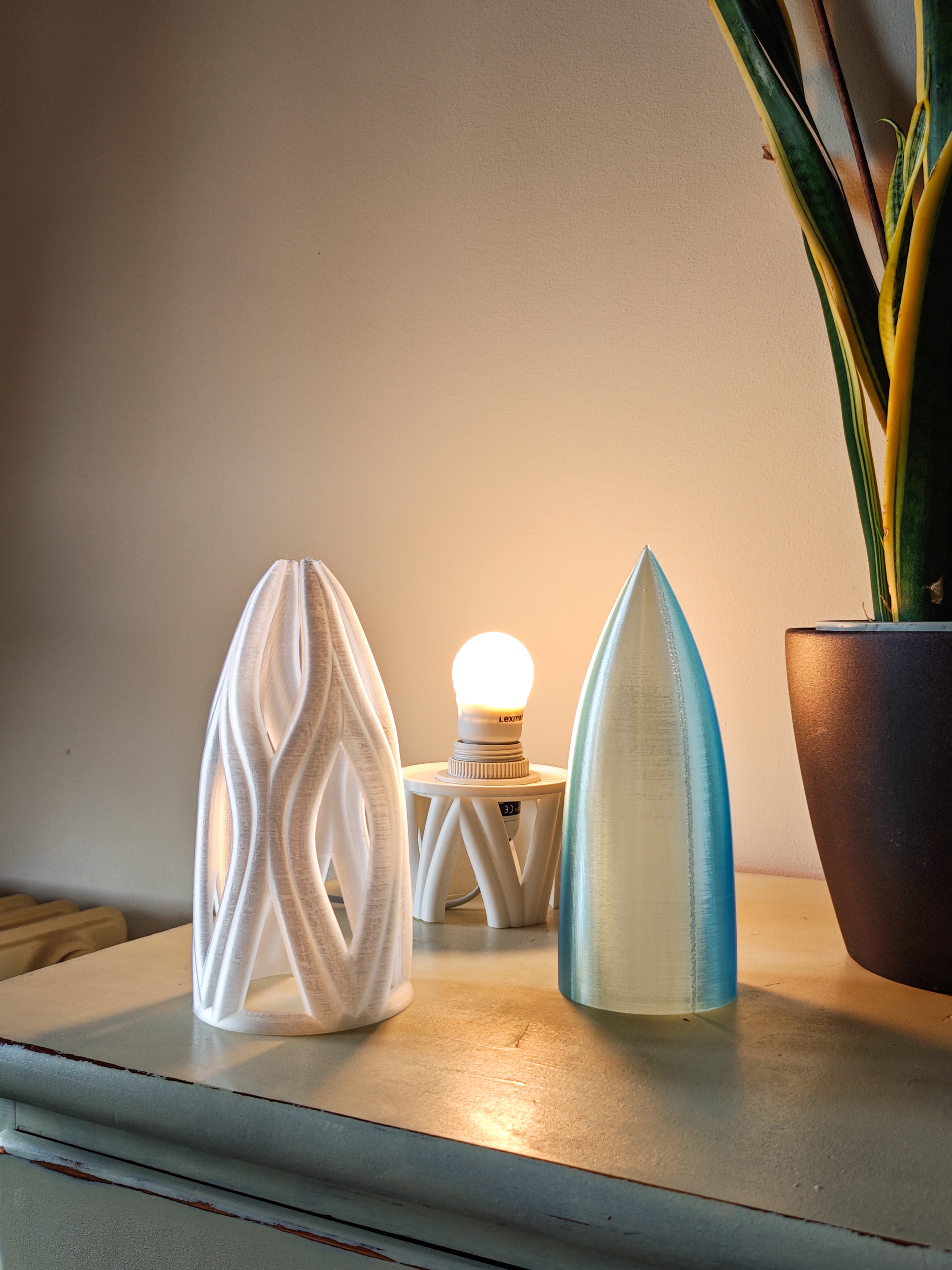 Alien Lamps 3d model