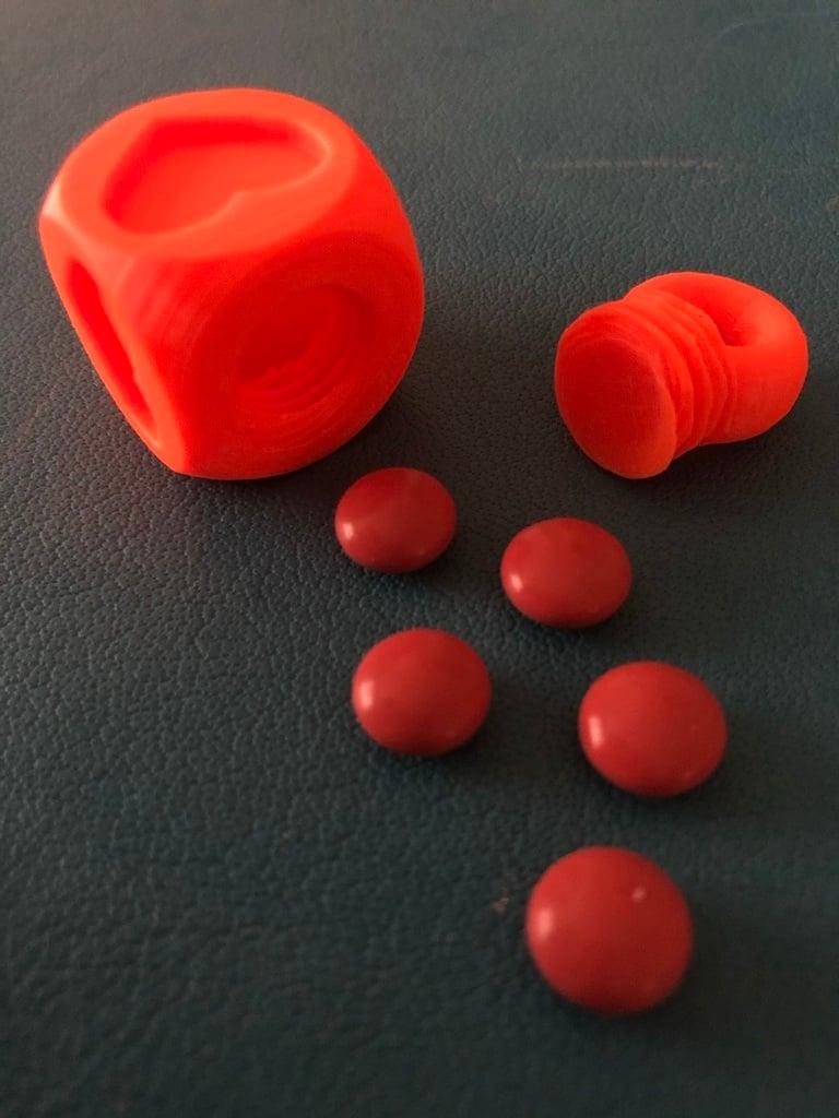 Dice Shaped Heart Pills Key Chain 4 Sizes 3d model