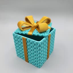 MULTICOLOR CHRISTMAS CROCHET GIFT BOX Two Versions 3d model