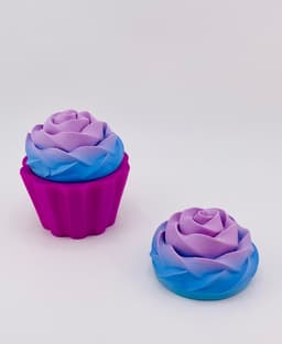 Cupcake Container -Fluffy Frosting 3d model