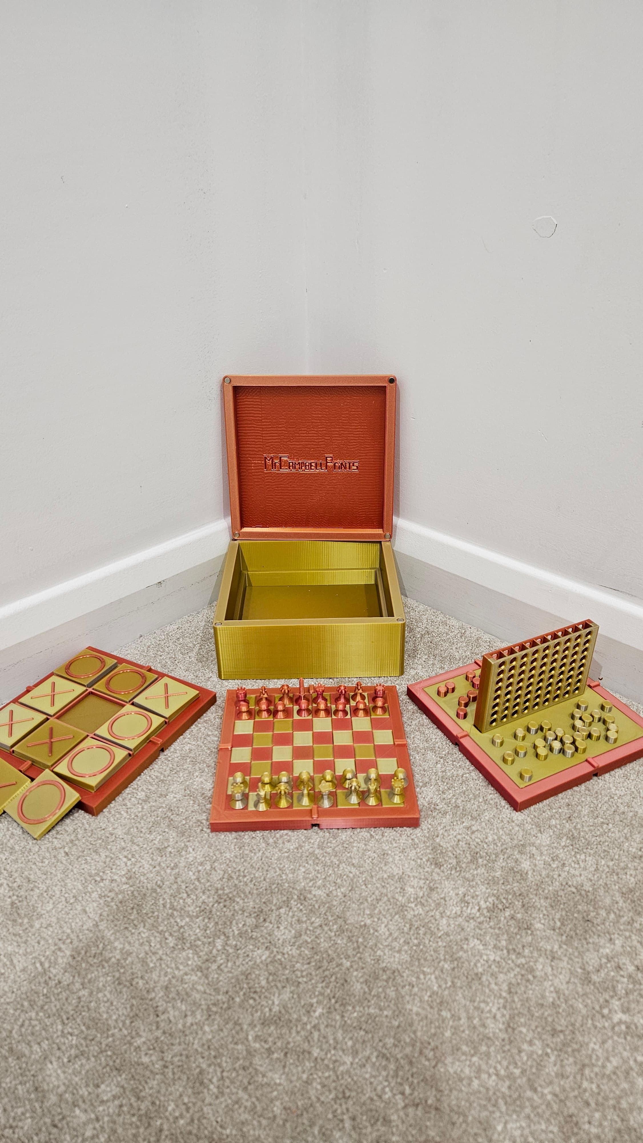 3 in 1 Game Box : Chess,Tic Tac Toe and Connect 4 3d model