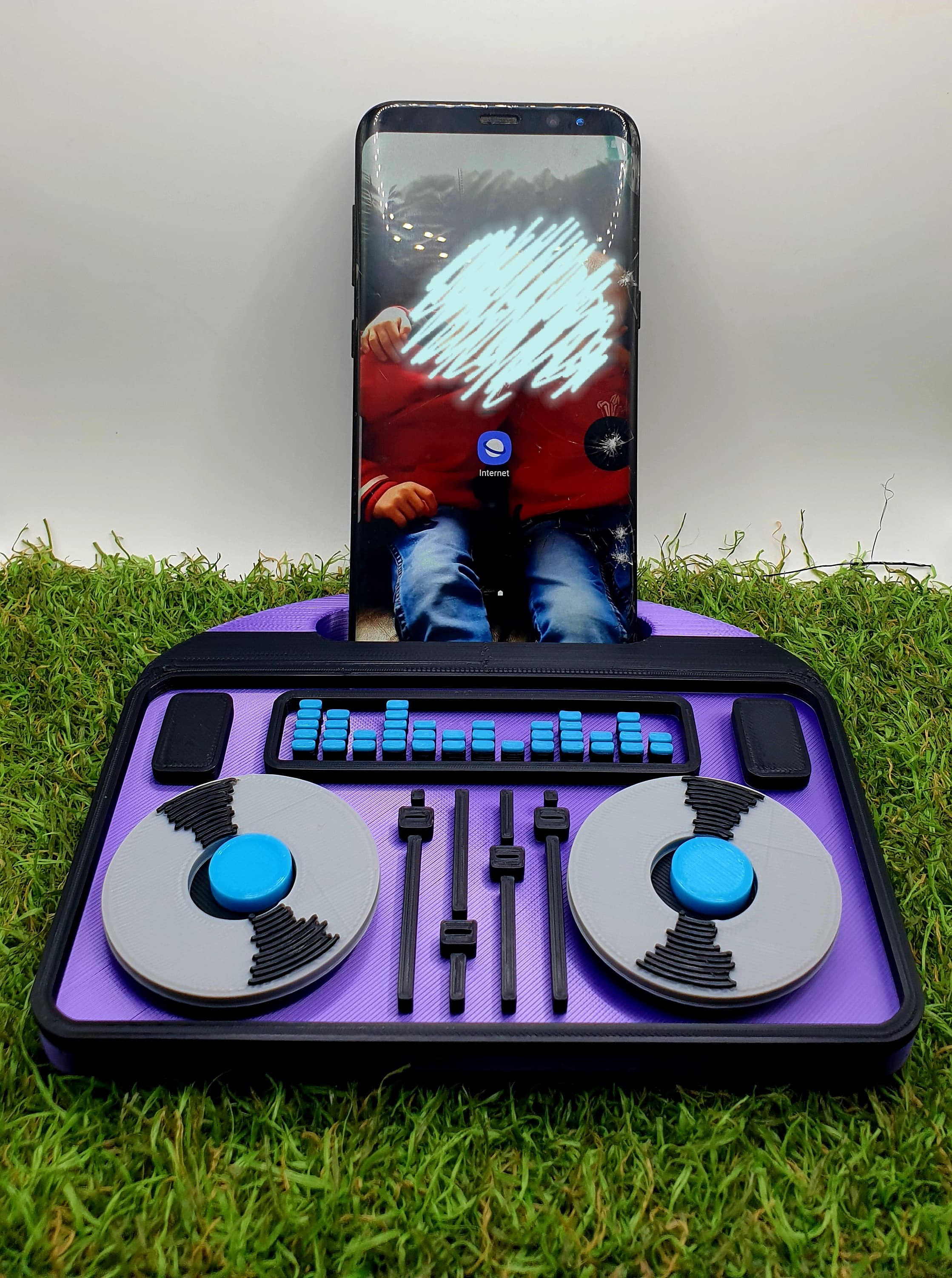 DJ Desks phone holder 3d model