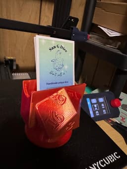 D20 Vertical Business Card Holder (For 2" x 3.5" Portrait Business Cards) Print In Place 3d model