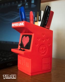 VINTAGE ARCADE MACHINE - RETRO LOVE (PLANTER - PENHOLDER) 3d model