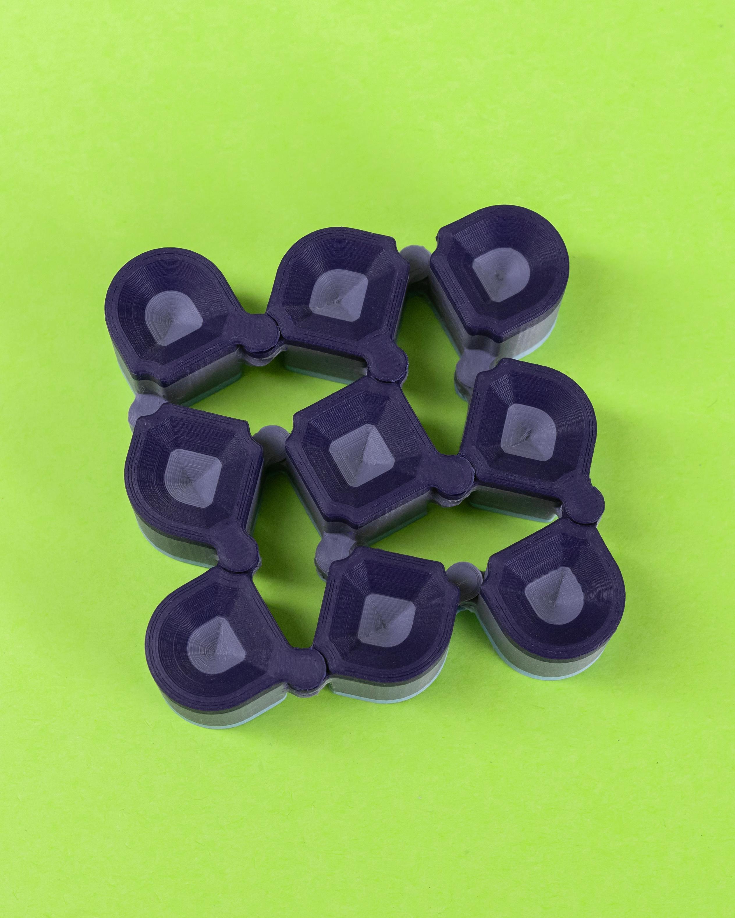 Auxetic Cubes // 18mm 3x3 SuperRound Tapered 3d model