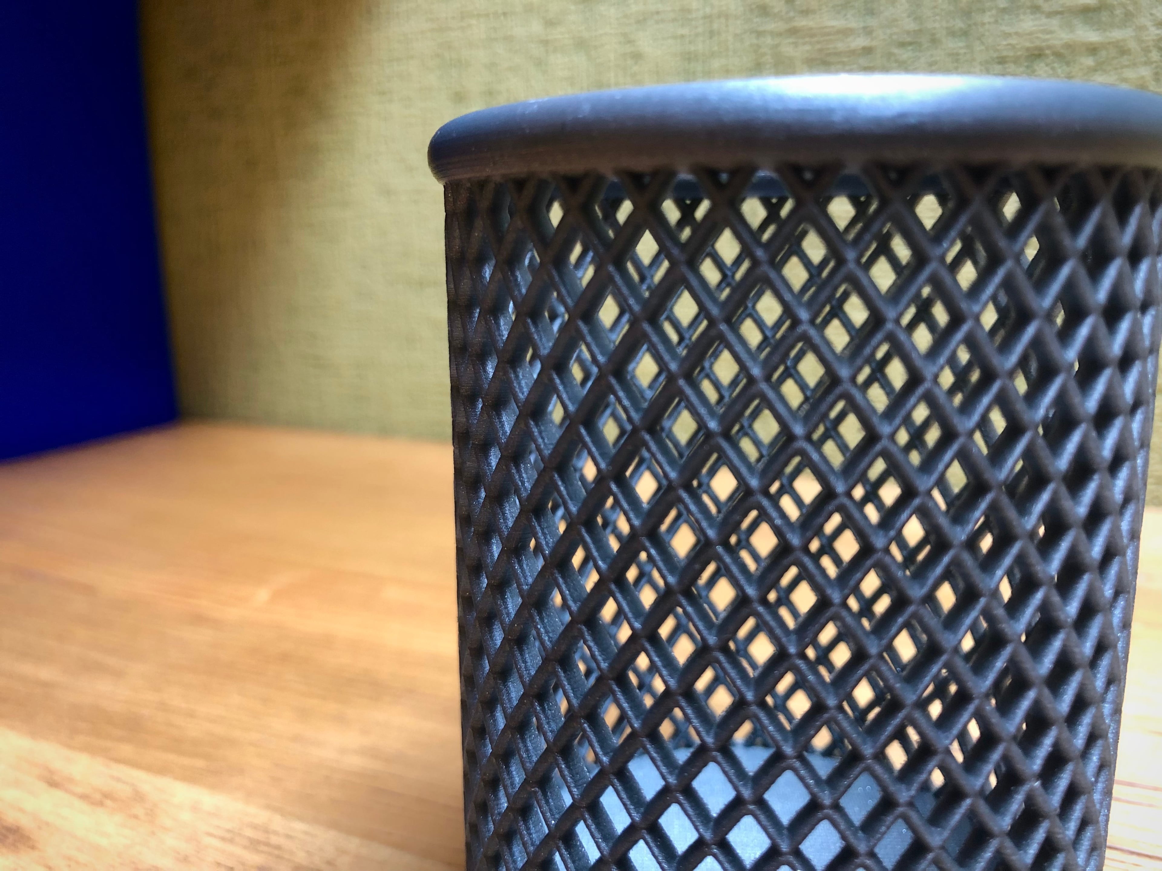 Mesh Pen Holder 3d model