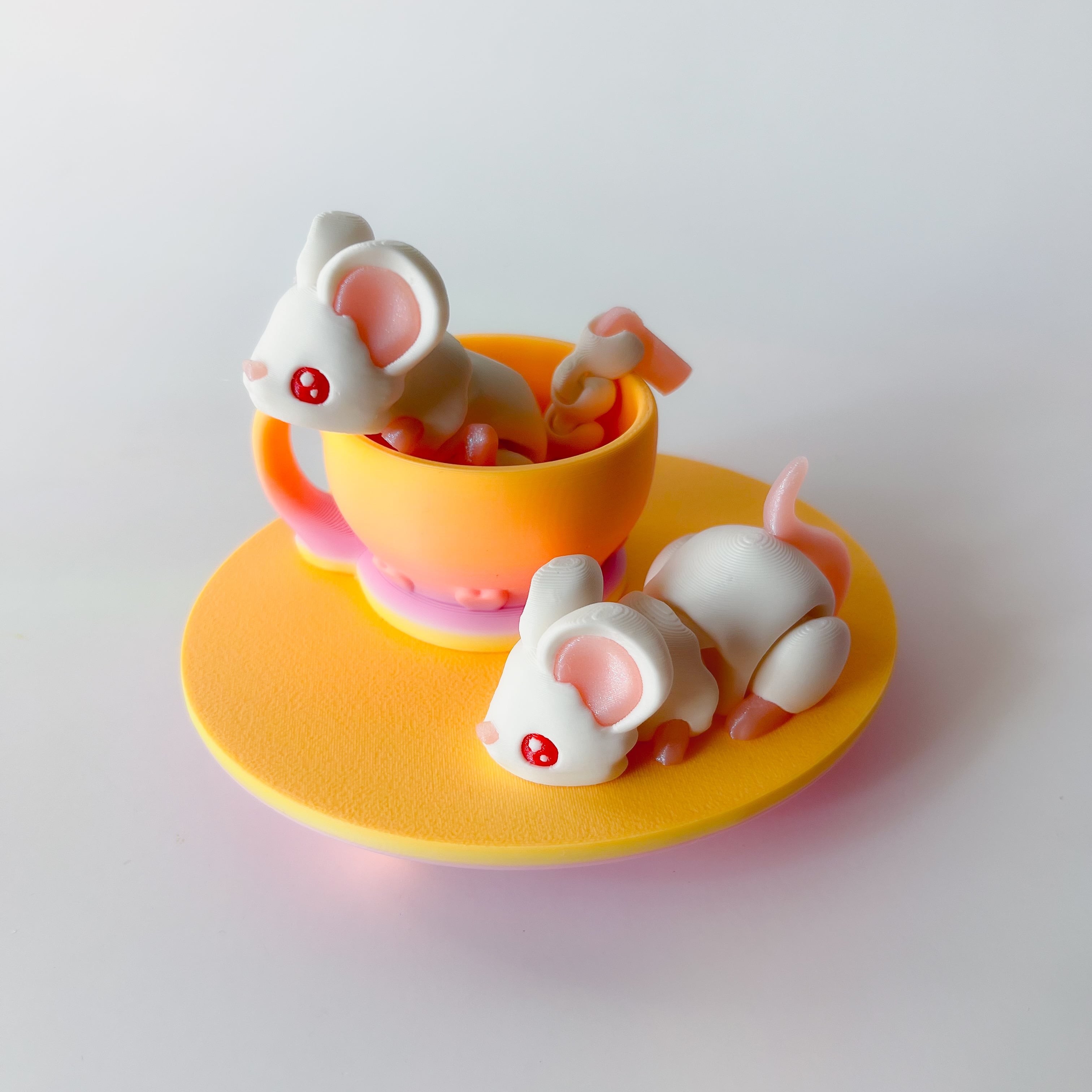 Mouse Flexi and Tea Set 3d model