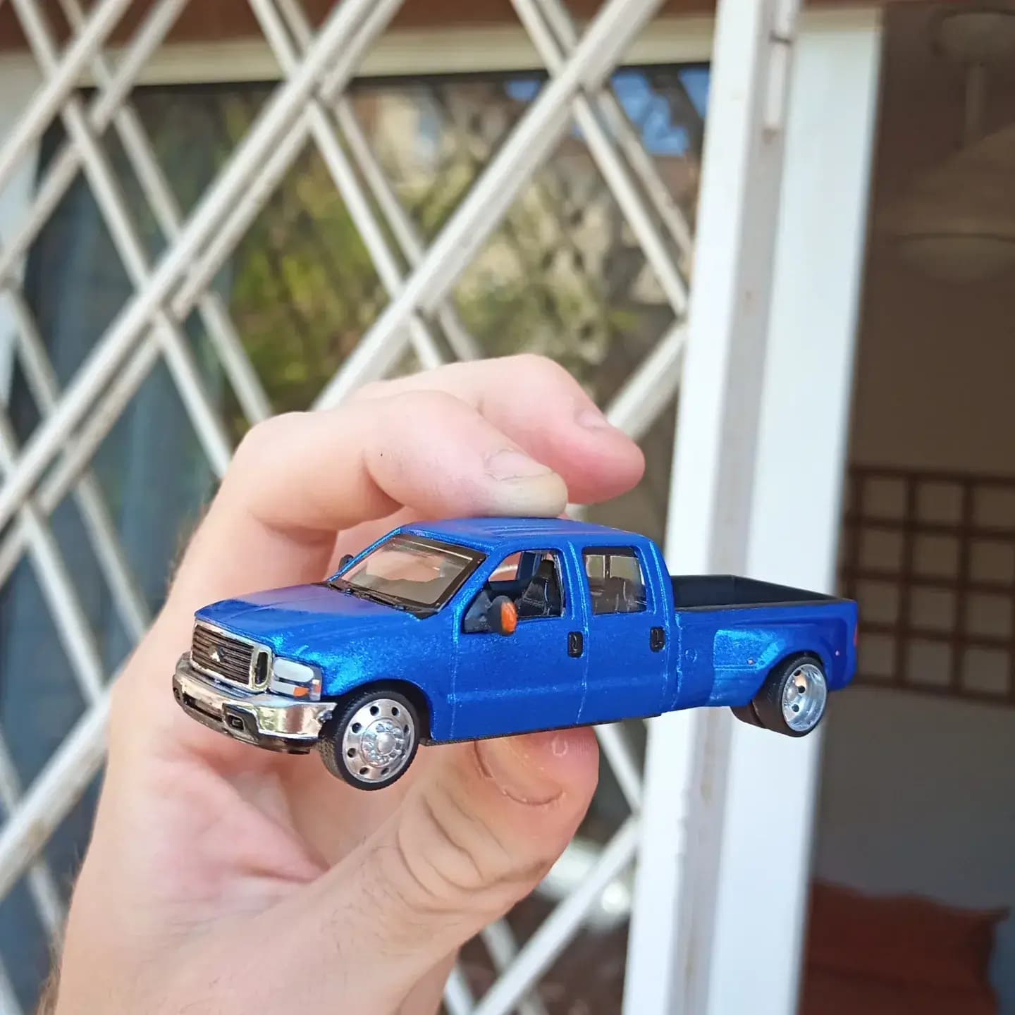 Motor Max Ford F-250 dually conversion kit 1/64 3d model