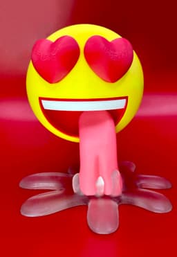 Drool printed with clear resin and the rest with filament. 3d model