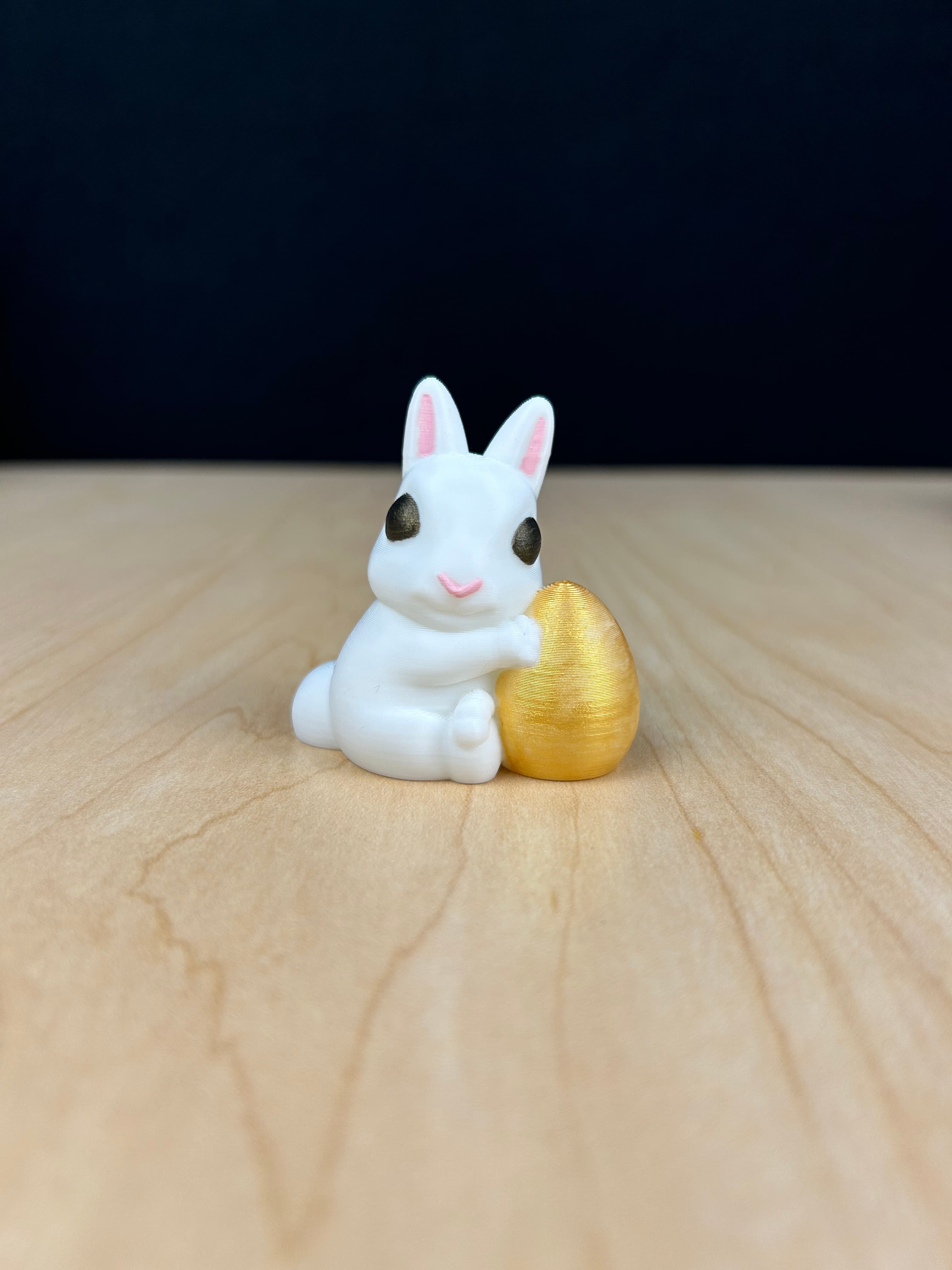 Bunny with Egg 3d model