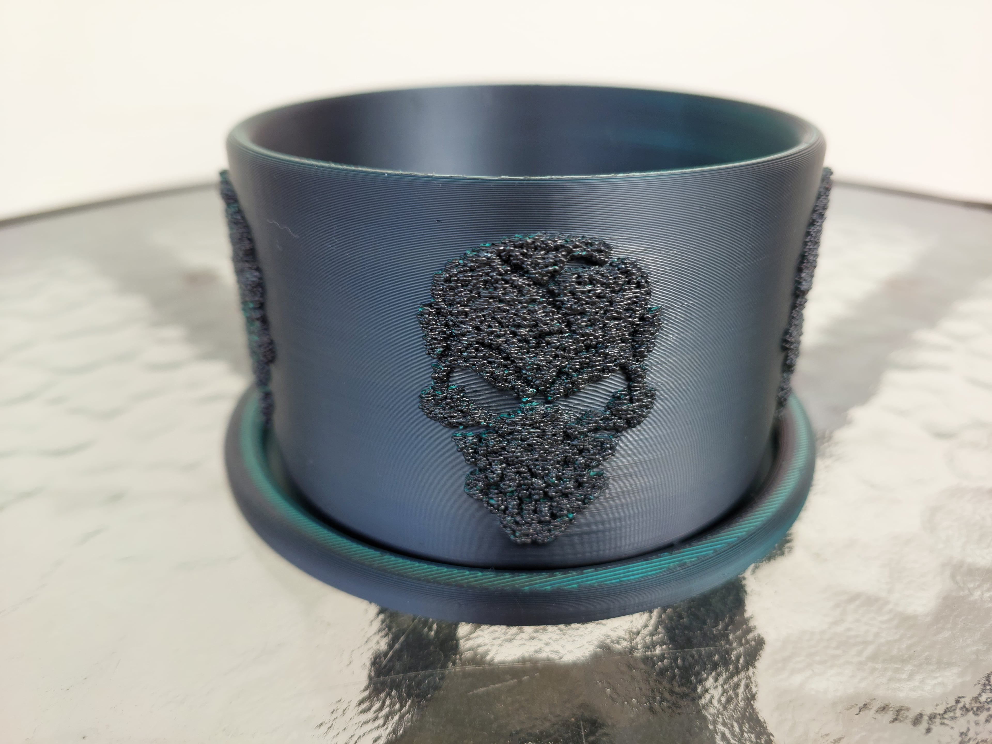 Fuzzy Skull Planter Set 3d model