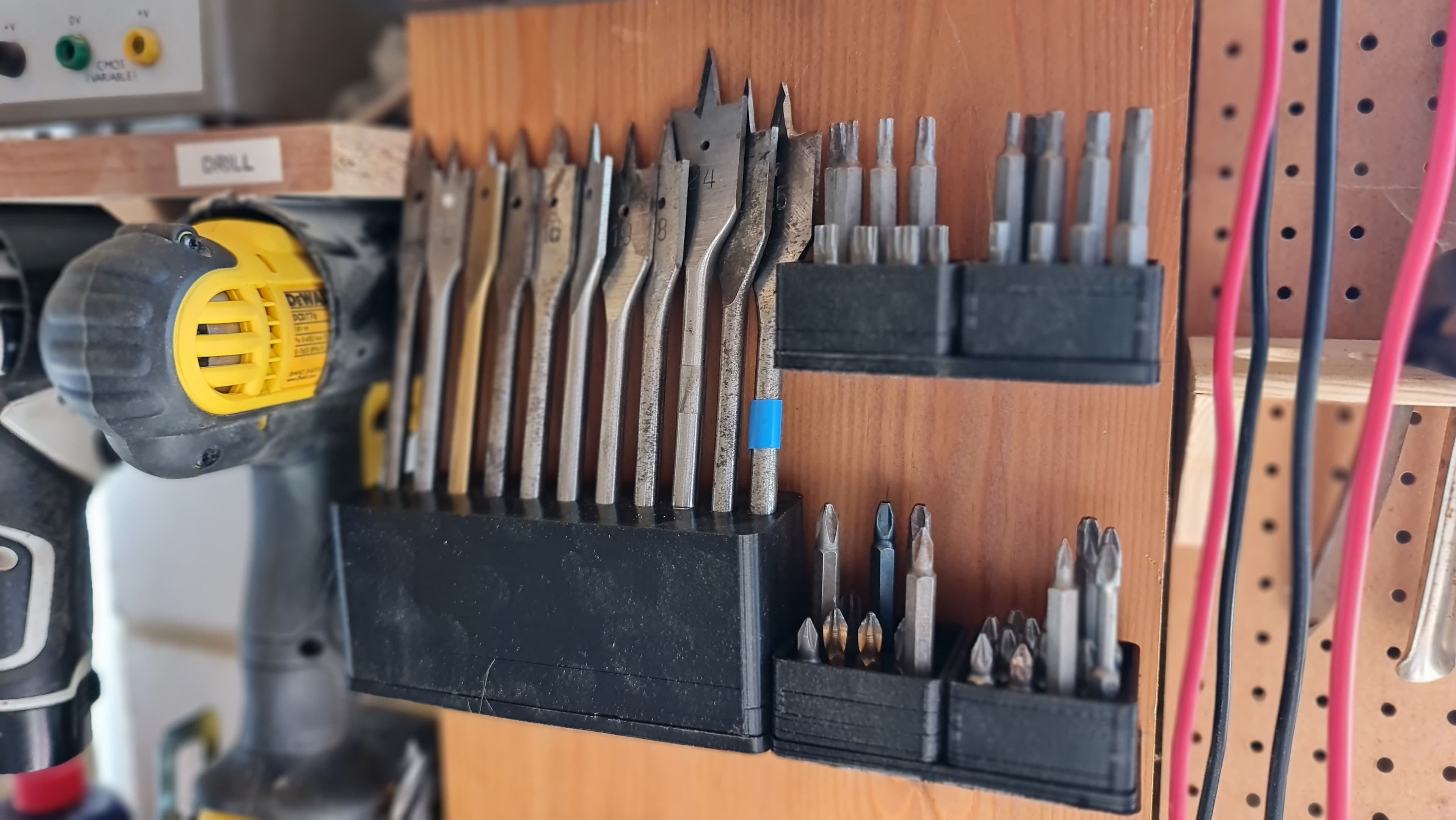 Gridfinity 3x1 Spade Bit HolderV2.stl 3d model