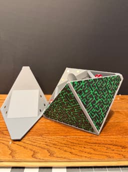 Hedron Deck Box for MTG Commander Deck 3d model