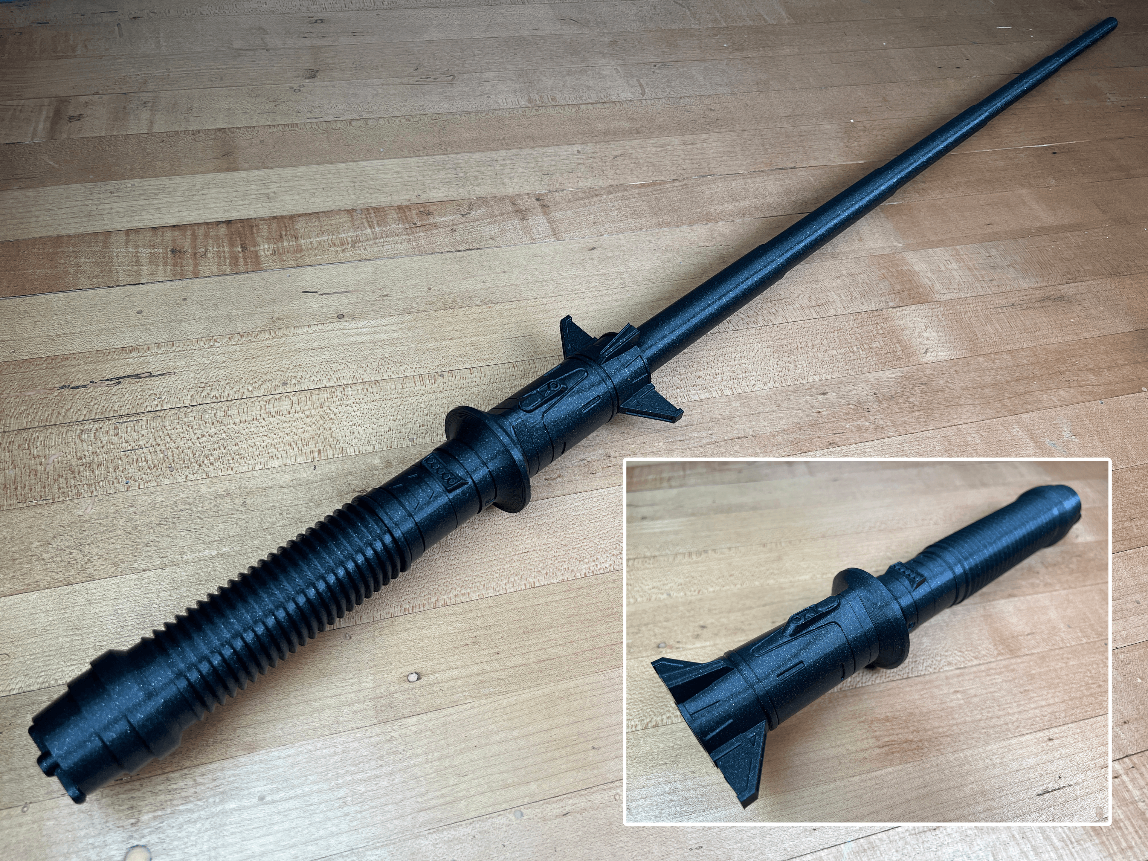 Skoll’s Print-in-Place Collapsing Lightsaber 3d model