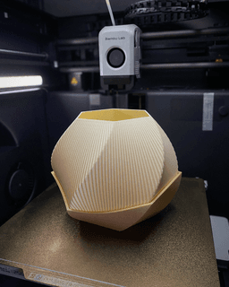 Sofia Planter Pot - Vases & Planters By Lunfardo 3d model