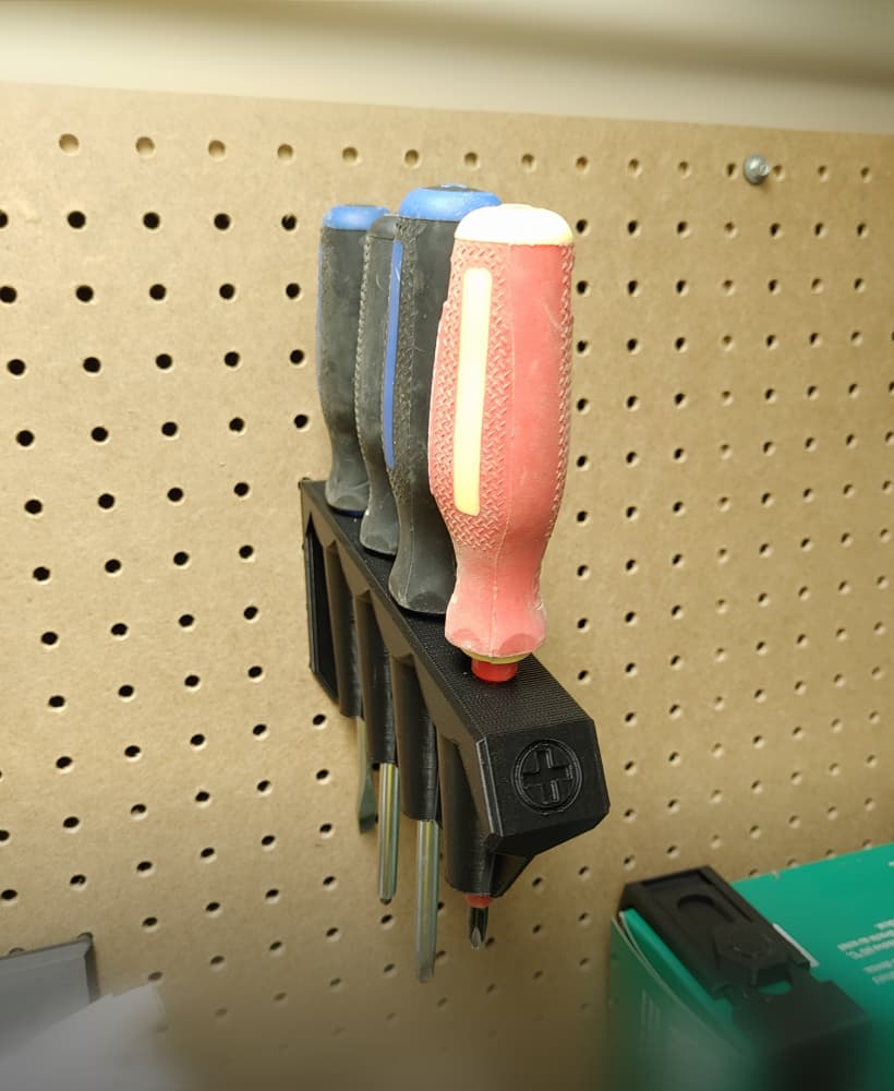 Pegboard - Screwdriver Holder - 4x1 Mini.stl 3d model