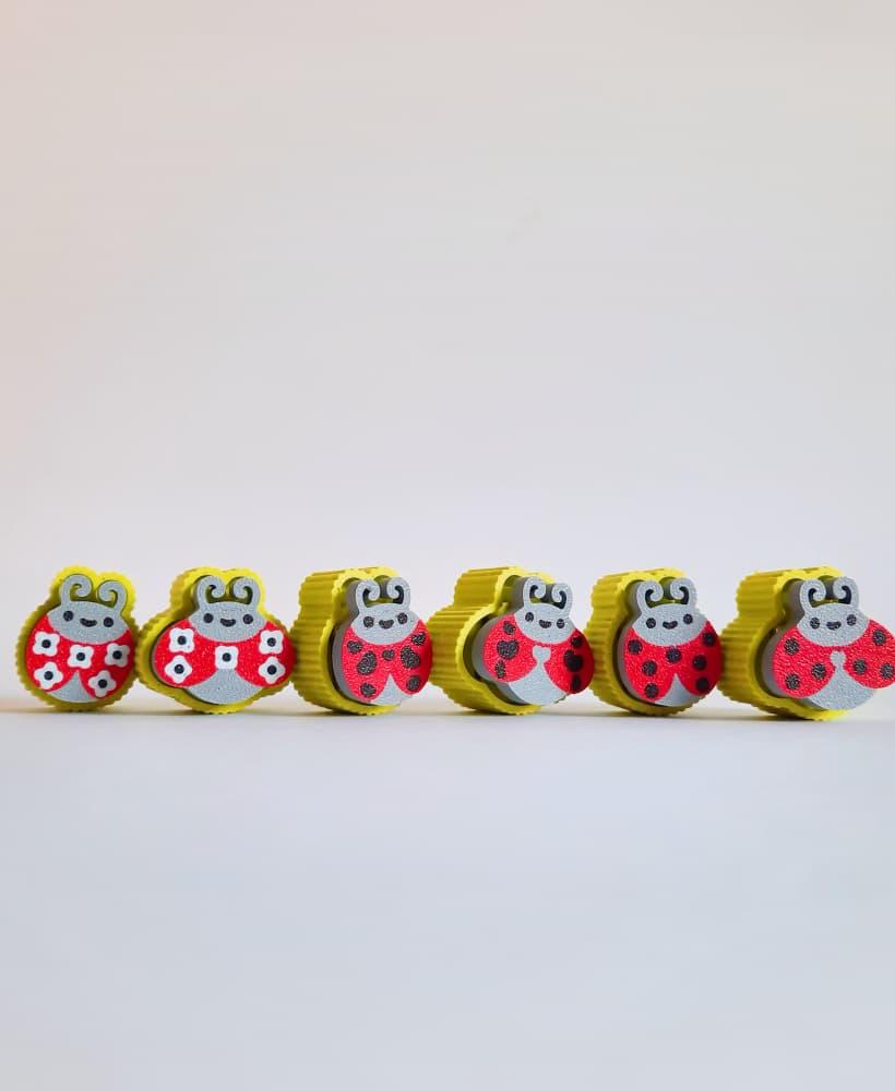 Cute Clicker Laybugs Collection | No AMS | Print-in-place | Support-free 3d model
