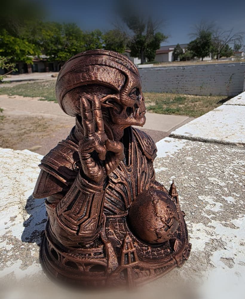 Alien Peace Sign Bust 3d model