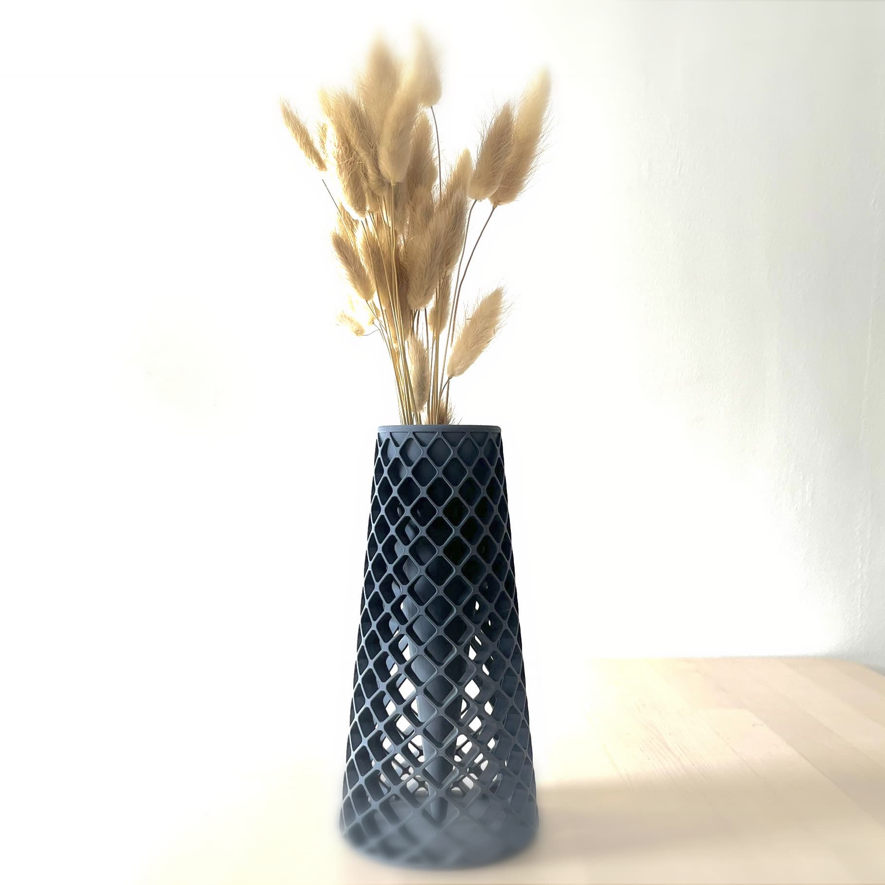 Funnel vase 3d model