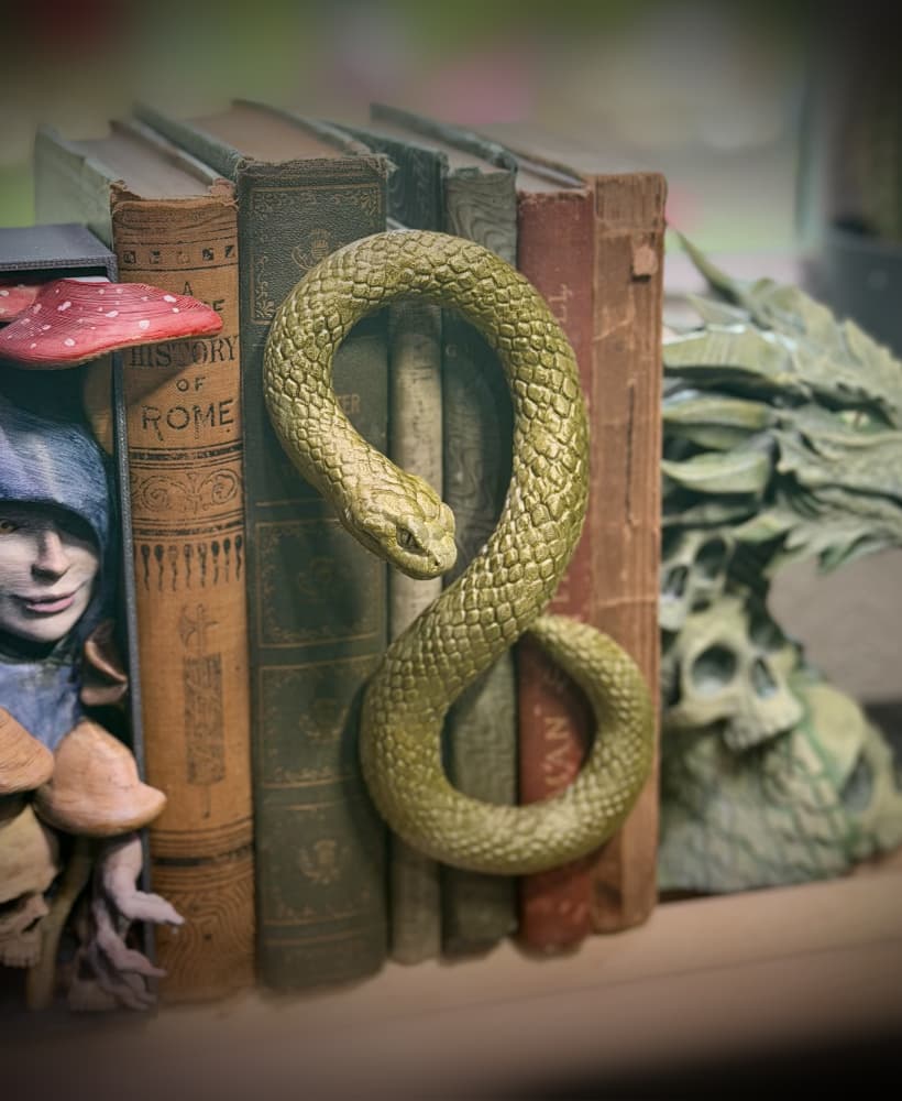 Snake spine hugger 3d model