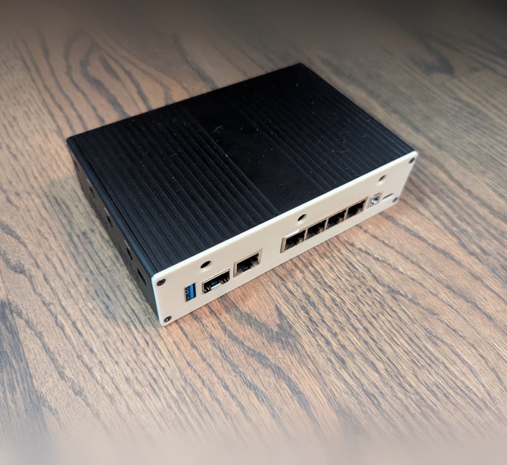Banana Pi R4 Metal Case POE Back Plate 3d model