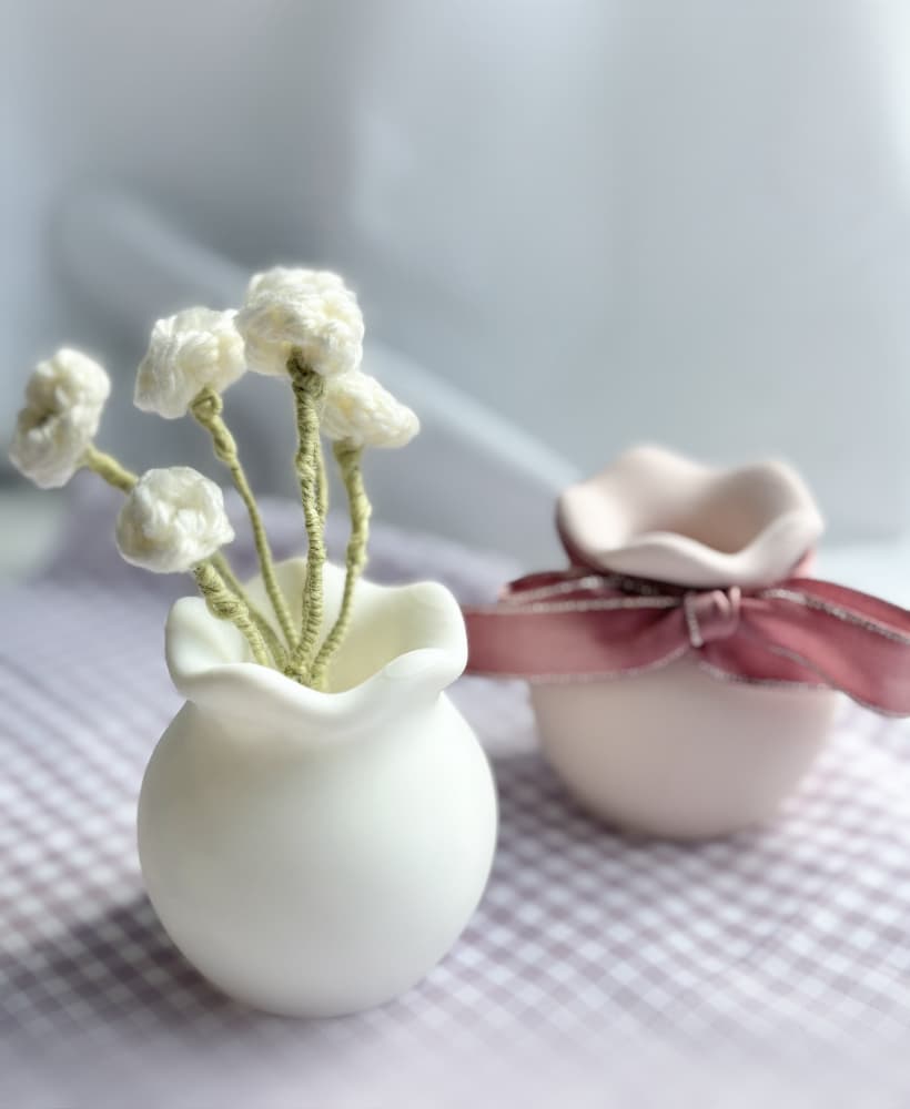 Puffy Bloom Vase | Mini Flower Vase 3d model