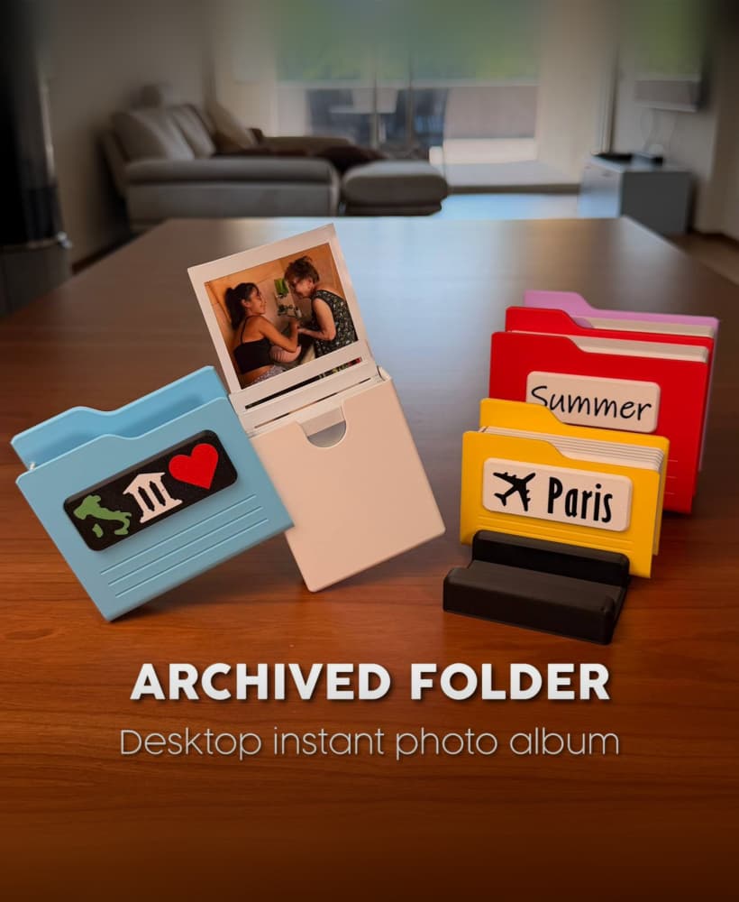 ARCHIVED FOLDERS | DESKTOP INSTANT PHOTO ALBUM 3d model
