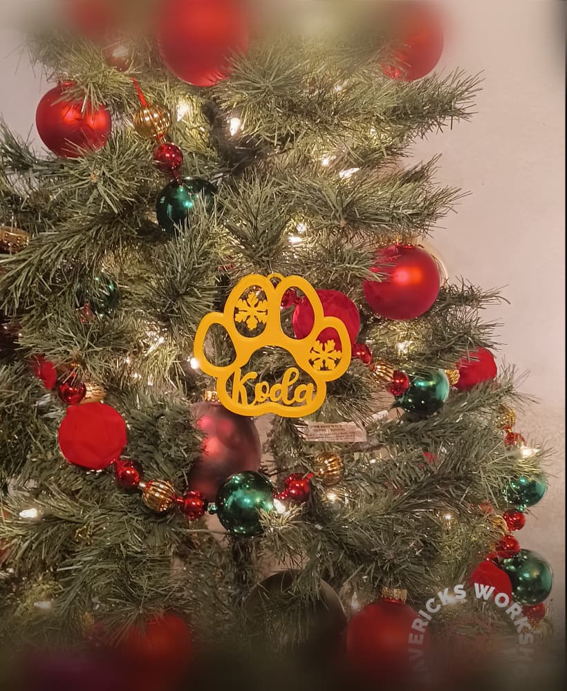 Koda Pet Dog Paw Print Christmas Ornament Decoration 3d model